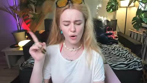 alexa_pirs online show from 05-25-26, 02:56