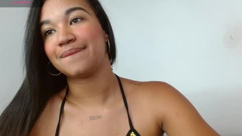 Snapshot of alexa_priincess chatting on 05-09-26, 01:38 online show from 05-09-26, 01:38