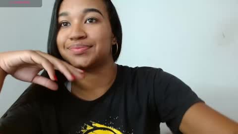 Snapshot of alexa_priincess chatting on 05-12-26, 06:16 online show from 05-12-26, 06:16