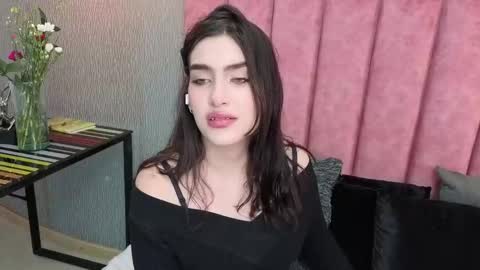 Alexa Thaylor online show from 02-25-26, 08:07