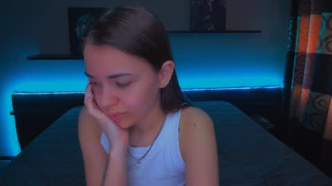 Snapshot of alexabarkley chatting on 01-30-25, 06:24 angel online show from 01-30-25, 06:24