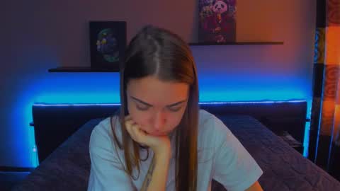 Snapshot of alexabarkley chatting on 02-28-25, 03:15 angel online show from 02-28-25, 03:15