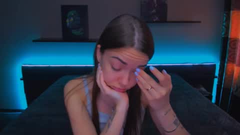 Snapshot of alexabarkley chatting on 03-03-25, 06:48 angel online show from 03-03-25, 06:48