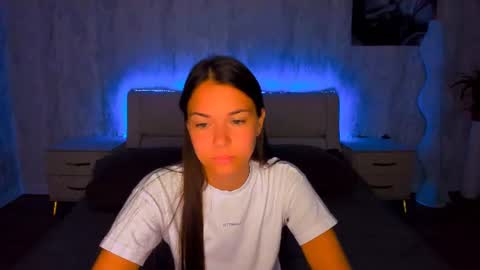 Snapshot of alexabarkley chatting on 07-06-26, 12:07 angel online show from 07-06-26, 12:07