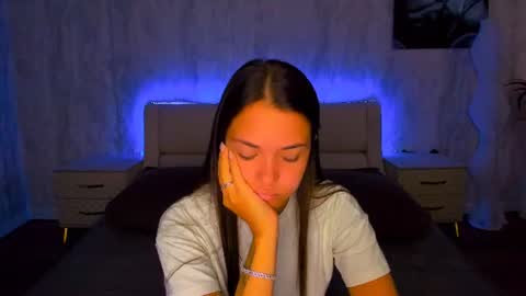 Snapshot of alexabarkley chatting on 07-08-26, 12:15 angel online show from 07-08-26, 12:15