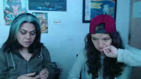Snapshot of alexablu3 chatting on 12-11-24, 05:10 Alexa Blu3 online show from 12-11-24, 05:10