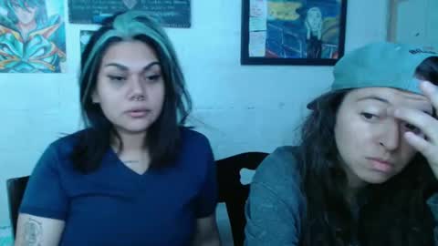 Snapshot of alexablu3 chatting on 12-12-24, 09:30 Alexa Blu3 online show from 12-12-24, 09:30