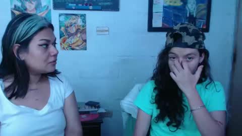 Snapshot of alexablu3 chatting on 12-20-24, 05:57 Alexa Blu3 online show from 12-20-24, 05:57