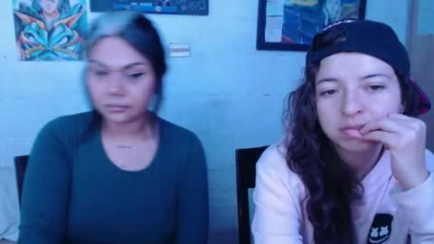 Snapshot of alexablu3 chatting on 12-31-24, 01:15 Alexa Blu3 online show from 12-31-24, 01:15