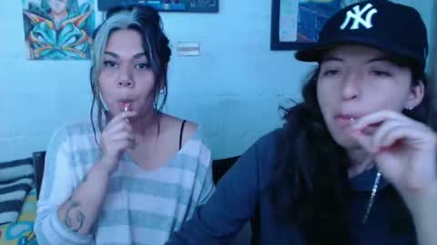 Snapshot of alexablu3 chatting on 01-20-25, 01:50 Alexa Blu3 online show from 01-20-25, 01:50