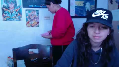 Snapshot of alexablu3 chatting on 02-13-25, 02:12 Alexa Blu3 online show from 02-13-25, 02:12