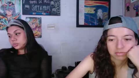 Snapshot of alexablu3 chatting on 09-13-25, 07:13 Alexa Blu3 online show from 09-13-25, 07:13