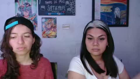 Snapshot of alexablu3 chatting on 09-27-25, 03:33 Alexa Blu3 online show from 09-27-25, 03:33