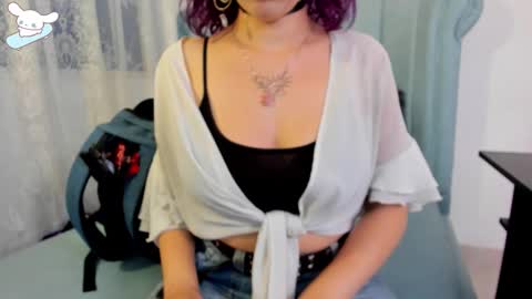 Snapshot of alexafoxy18 chatting on 12-04-25, 06:55 ALEXA online show from 12-04-25, 06:55