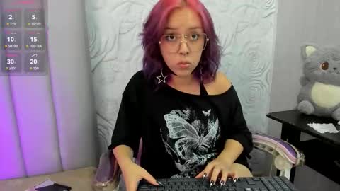 Snapshot of alexafoxy18 chatting on 03-13-26, 07:26 ALEXA online show from 03-13-26, 07:26