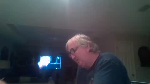 Snapshot of alexalabama chatting on 03-09-25, 04:05 Alex online show from 03-09-25, 04:05