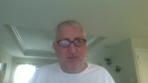 Snapshot of alexalabama chatting on 05-10-26, 07:41 Alex online show from 05-10-26, 07:41