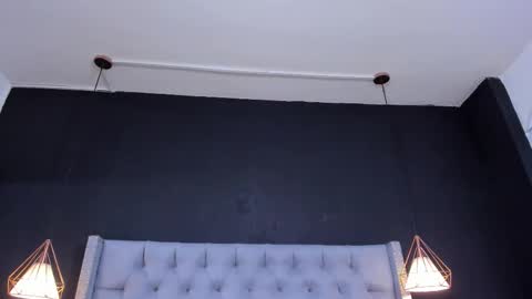 Snapshot of alexamora__ chatting on 09-26-25, 11:47 C A M I L A  online show from 09-26-25, 11:47