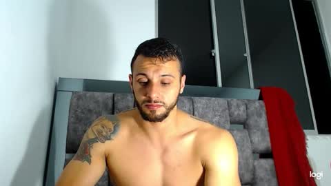 Snapshot of alexander_2015 chatting on 10-19-25, 04:24 alexander_2015 online show from 10-19-25, 04:24