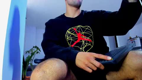 Snapshot of alexander_collin_ chatting on 02-12-25, 12:44 Alex Collin online show from 02-12-25, 12:44