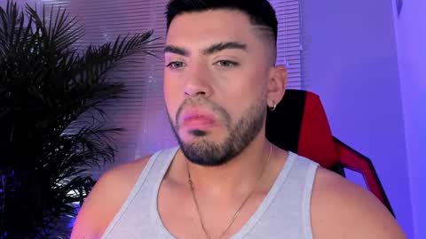 Snapshot of alexander_diiaz chatting on 09-16-25, 12:50 Alexander Diaz online show from 09-16-25, 12:50