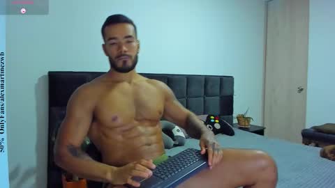Onlyfansalexmartinezwb  Instagram alexwbmartinez  Twitter martinezcb937 online show from 02-17-26, 12:18