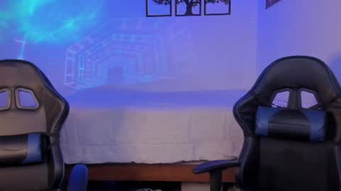 Snapshot of alexanderjaz chatting on 07-27-26, 11:17 Alexander Jaz online show from 07-27-26, 11:17