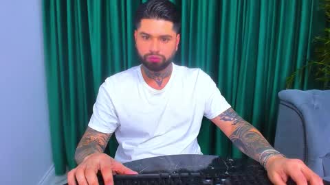 alexandermoris online show from 12-17-25, 10:16