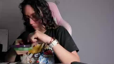 Snapshot of alexandra_clauss chatting on 11-19-25, 09:59 alexandra clauss online show from 11-19-25, 09:59