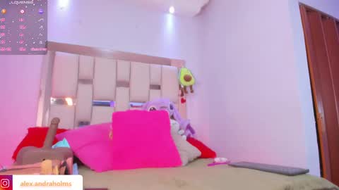 alexandra_holms1 online show from 10-03-25, 08:39