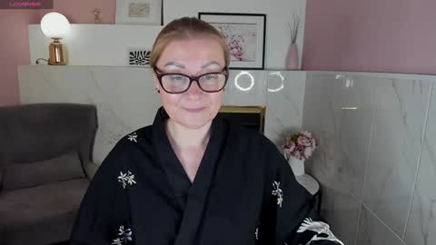 Alexandra online show from 12-26-24, 11:57