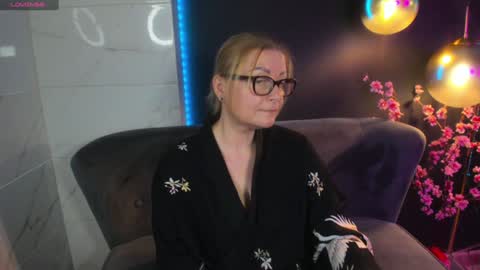 Alexandra online show from 12-30-24, 04:51