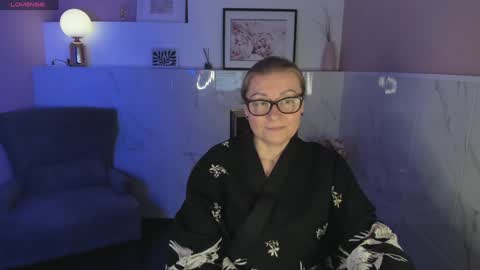 Alexandra online show from 01-04-25, 04:55