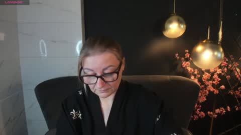 Alexandra online show from 01-25-25, 05:08