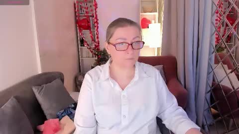 Alexandra online show from 02-22-26, 09:02