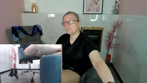 Alexandra online show from 06-09-26, 02:17