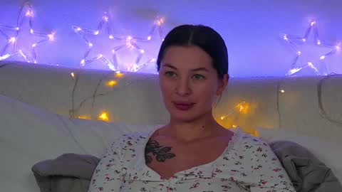 AlexandraBloom online show from 12-30-24, 04:20