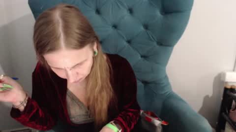 Alexandra online show from 05-31-26, 03:41