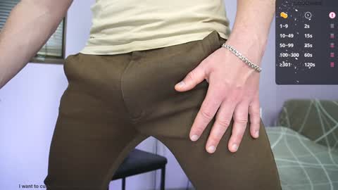 Snapshot of alexandrblatenn chatting on 02-05-25, 04:16 alexandrblatenn online show from 02-05-25, 04:16