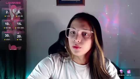 Snapshot of alexandre_chuad chatting on 02-06-25, 02:00 Alexa online show from 02-06-25, 02:00