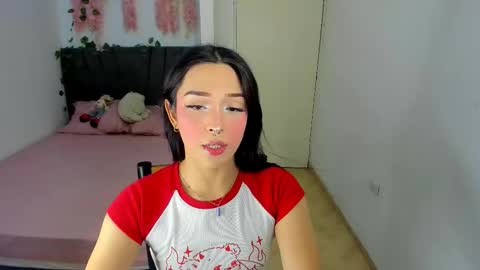 Snapshot of alexandre_chuad chatting on 01-08-26, 02:36 Alexa online show from 01-08-26, 02:36