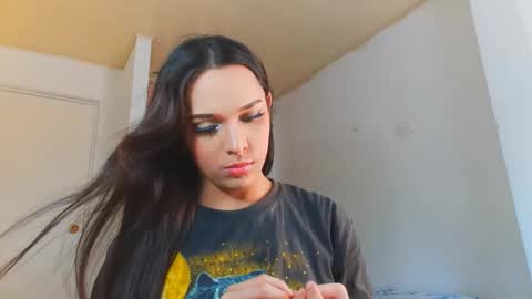 Snapshot of alexandre_chuad chatting on 02-08-26, 04:21 Alexa online show from 02-08-26, 04:21