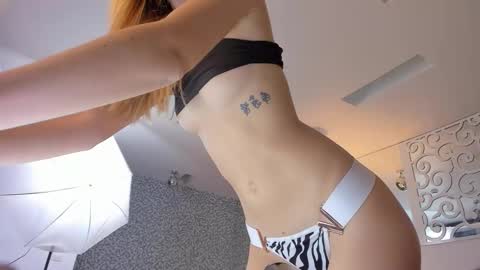 Snapshot of alexawilds chatting on 02-13-26, 07:10 AlexaWilds online show from 02-13-26, 07:10