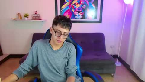 alex online show from 06-11-26, 06:06