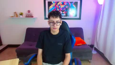 alex online show from 06-12-26, 02:38