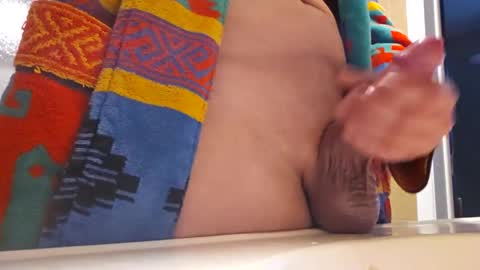 Snapshot of alexdutrow75 chatting on 02-11-25, 08:31 JamesB online show from 02-11-25, 08:31