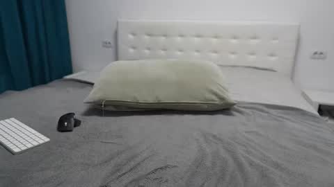 alexfit96 online show from 12-16-25, 06:35