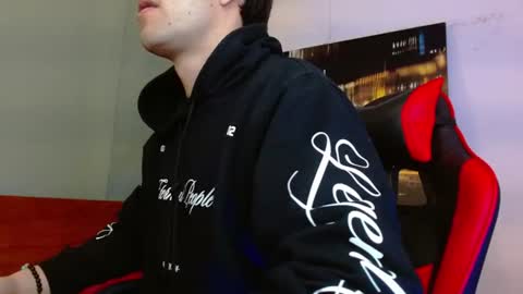 alexgiraldo__ online show from 06-15-26, 12:40