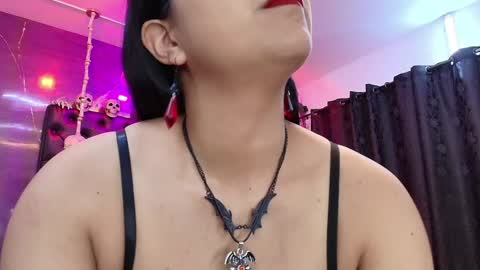 Snapshot of alexhoe_ chatting on 02-06-25, 01:05 Alex online show from 02-06-25, 01:05