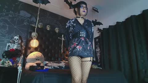 Snapshot of alexhoe_ chatting on 02-08-26, 06:33 Alex online show from 02-08-26, 06:33